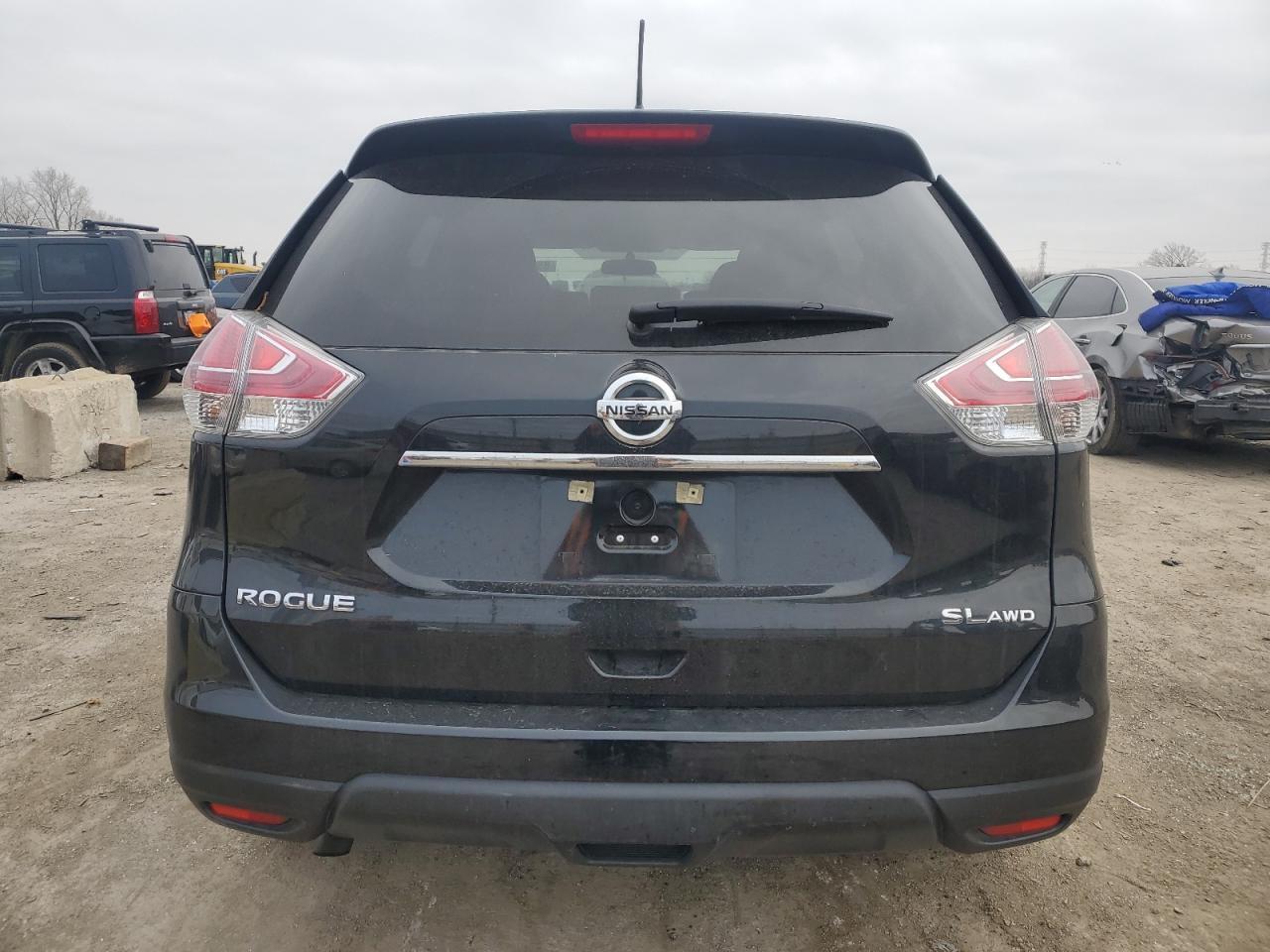 2016 NISSAN ROGUE S - Фото 6