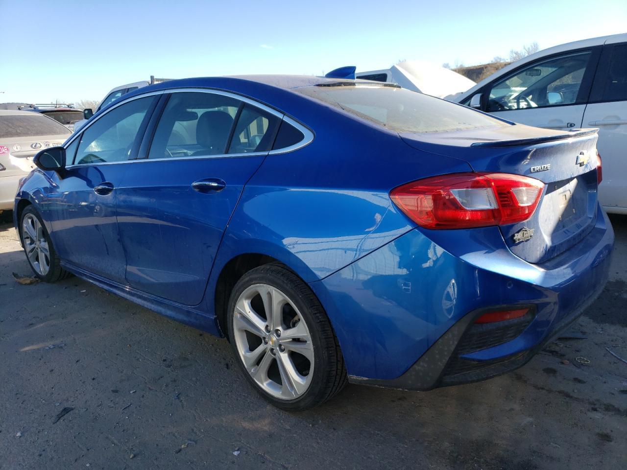 2017 CHEVROLET CRUZE PREM - Фото 2