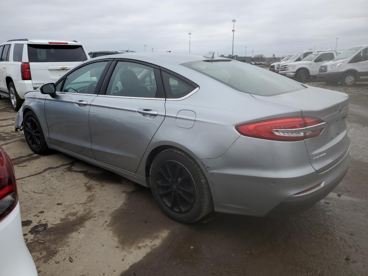 2020 FORD FUSION SE - Фото 2