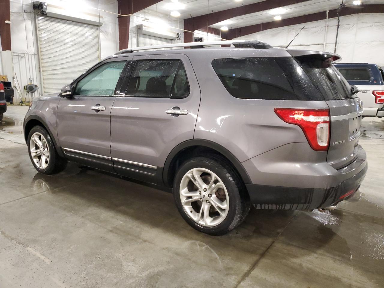 2013 FORD EXPLORER L - Image 2