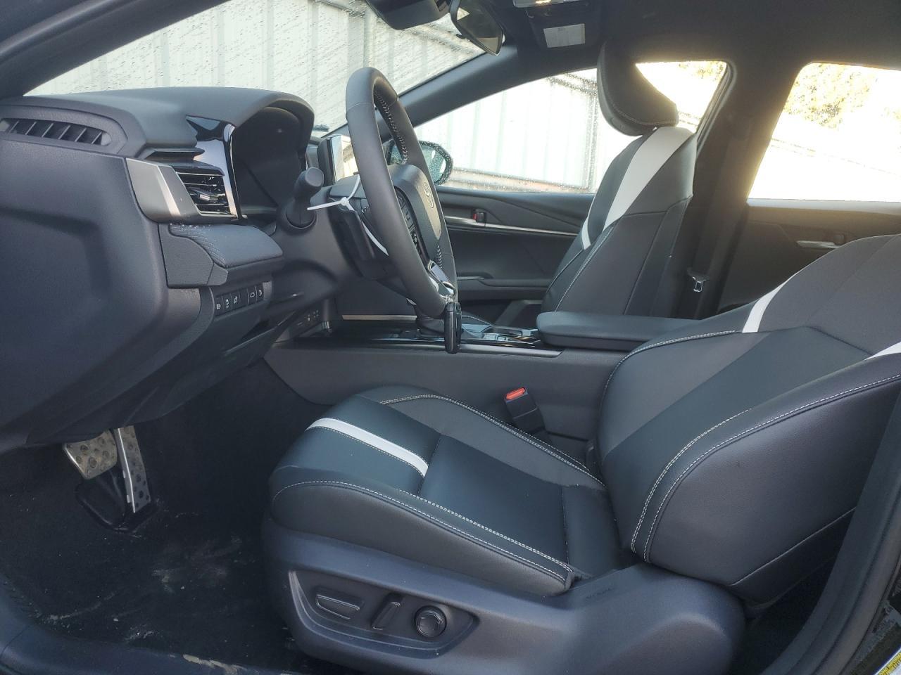 2025 TOYOTA CAMRY XSE - Фото 7