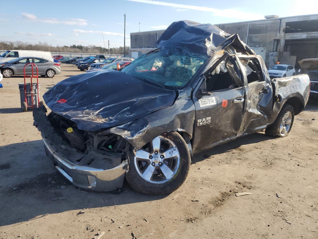 2014 RAM 1500 SLT
