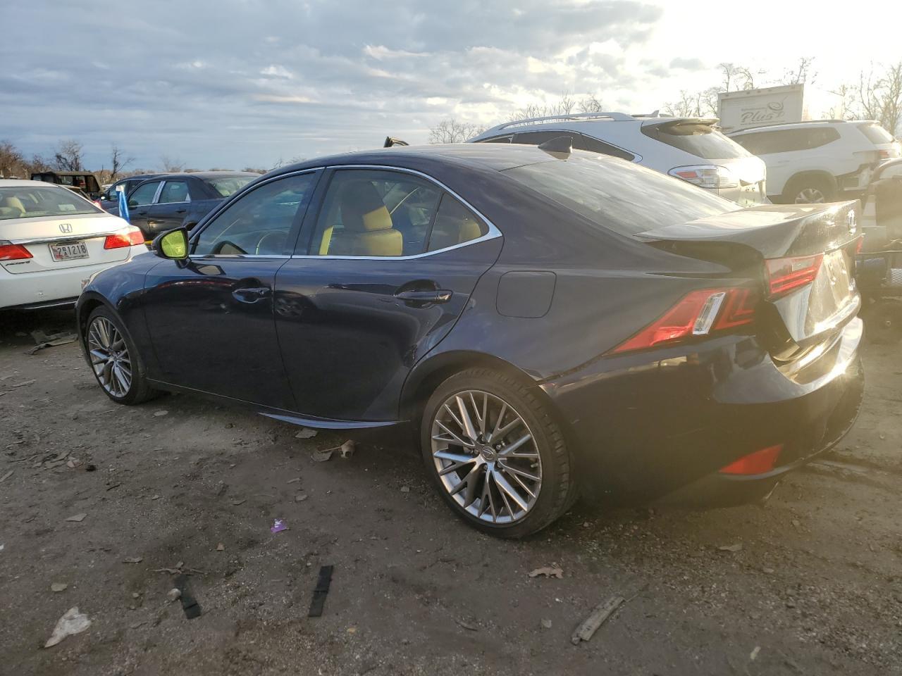 2014 LEXUS IS 250 - Image 2