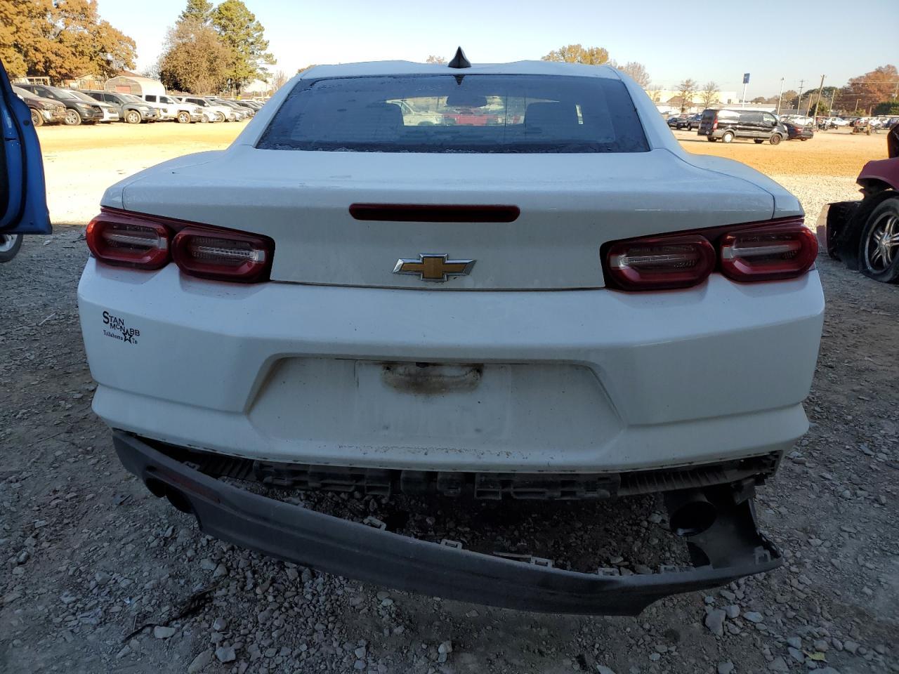 2019 CHEVROLET CAMARO LS - Фото 6