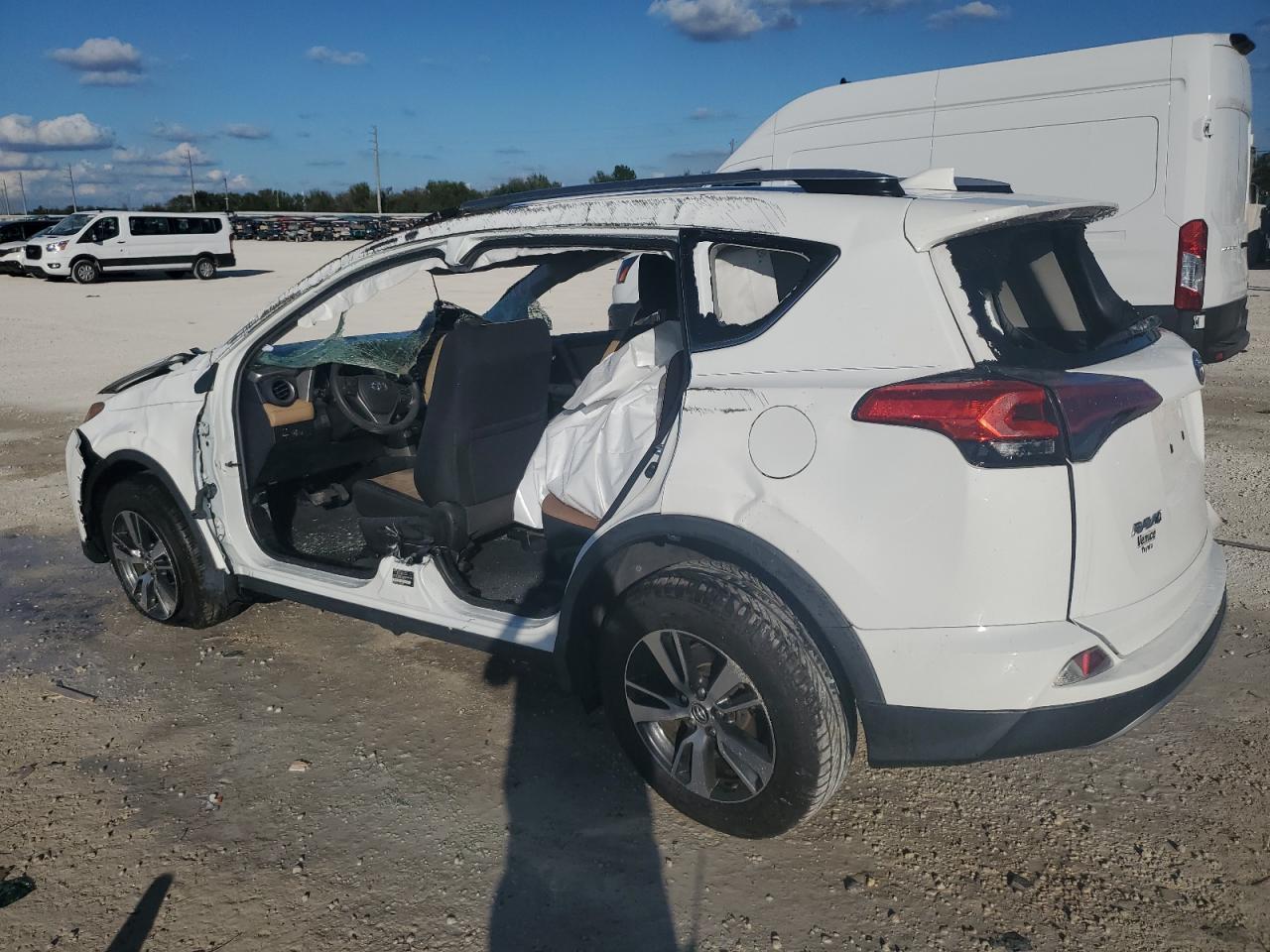 2018 TOYOTA RAV4 ADVEN - Фото 2