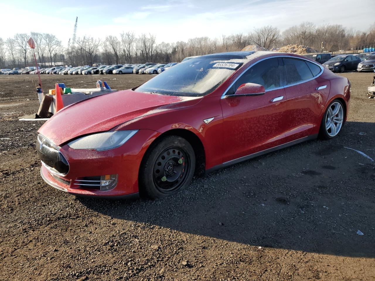 2015 TESLA MODEL S 85