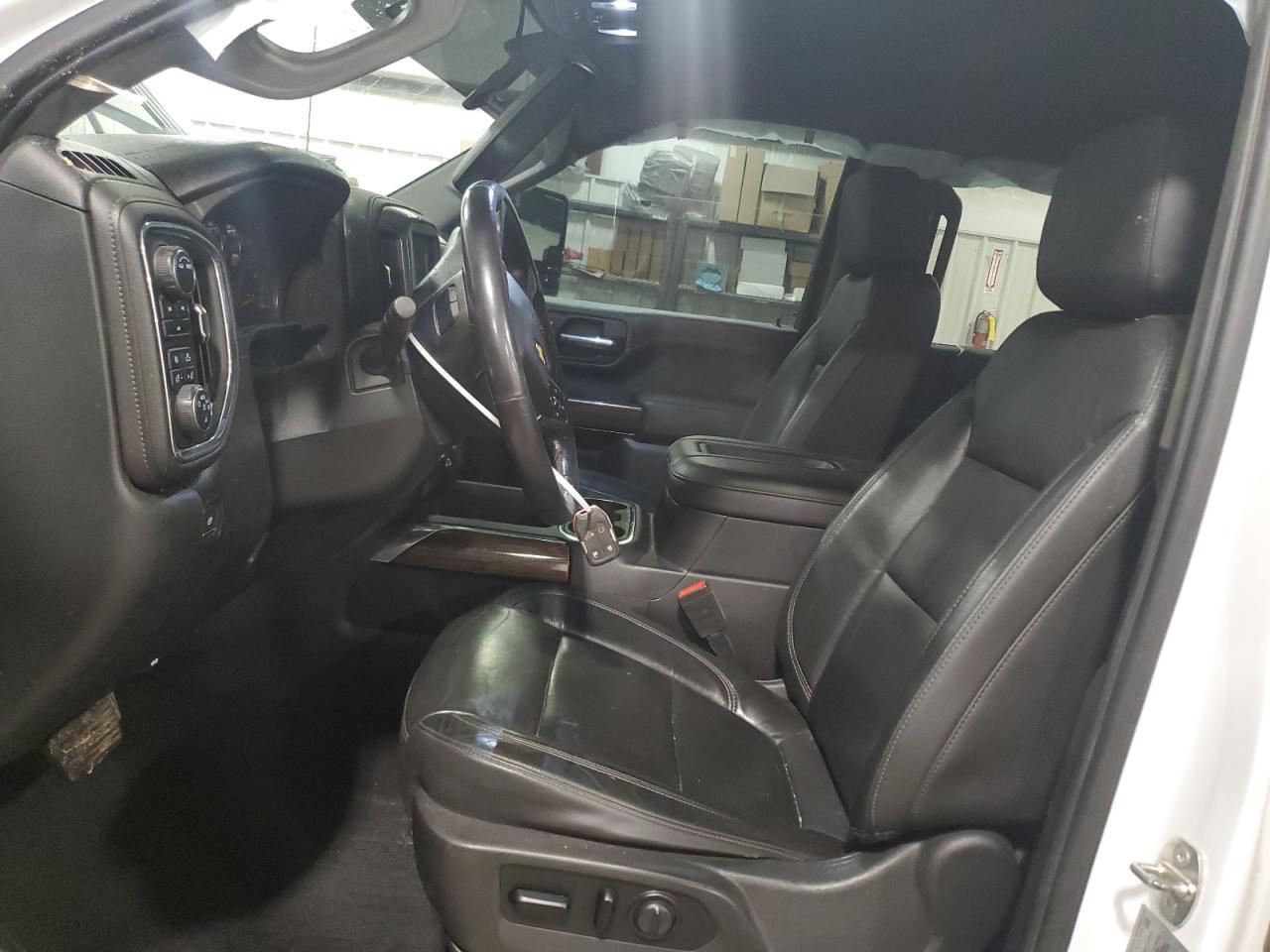 2020 CHEVROLET SILVERADO - Фото 7