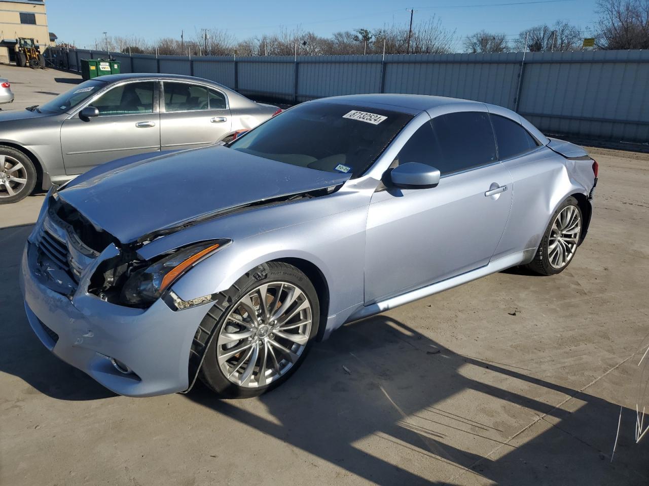 2011 INFINITI G37 BASE