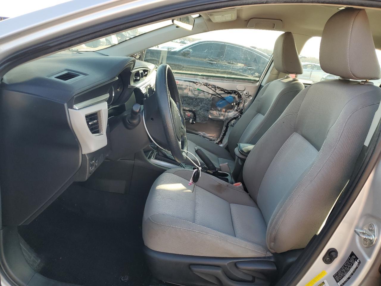 2015 TOYOTA COROLLA L - Image 7