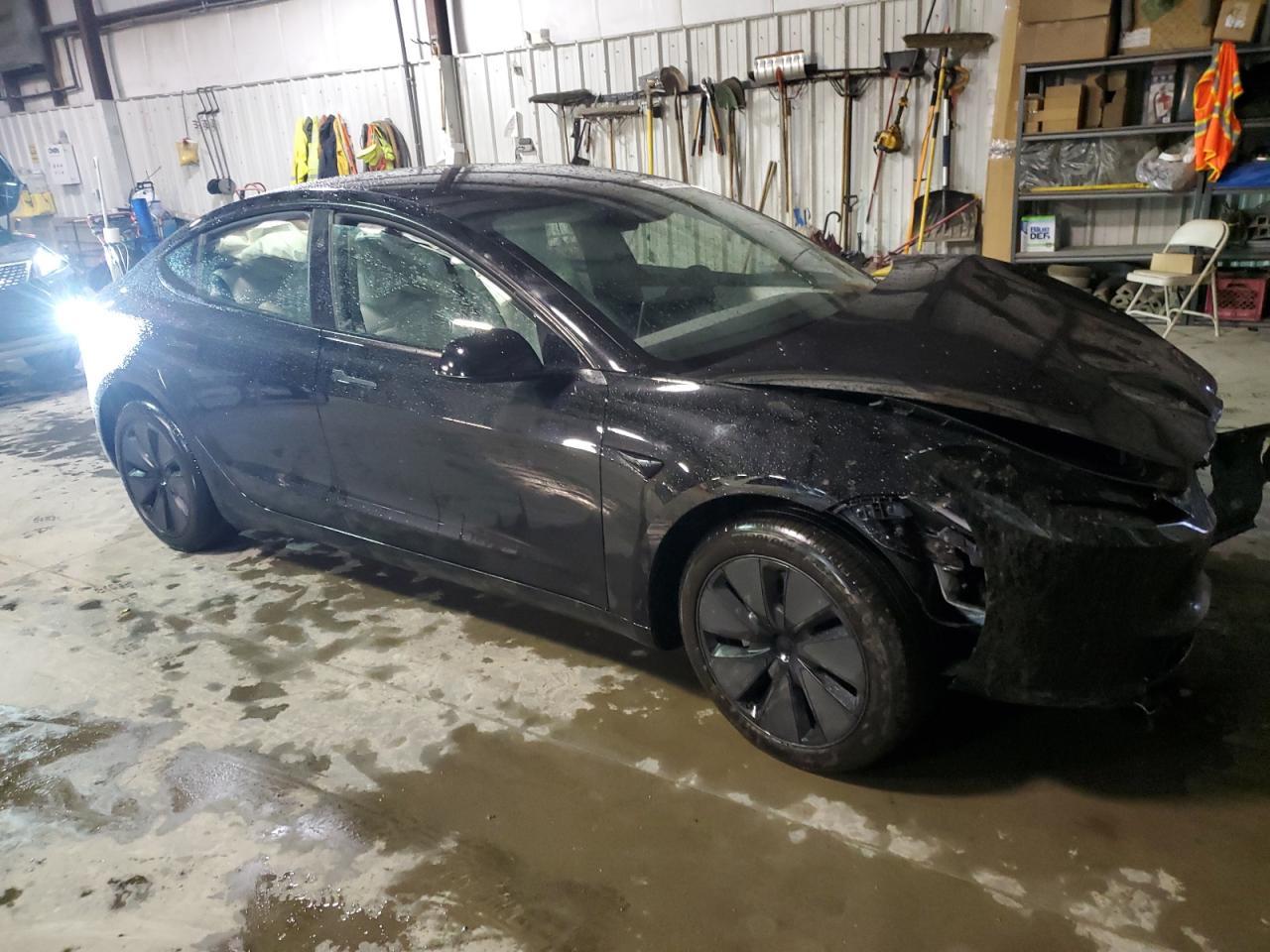 2024 TESLA MODEL 3 - Image 4