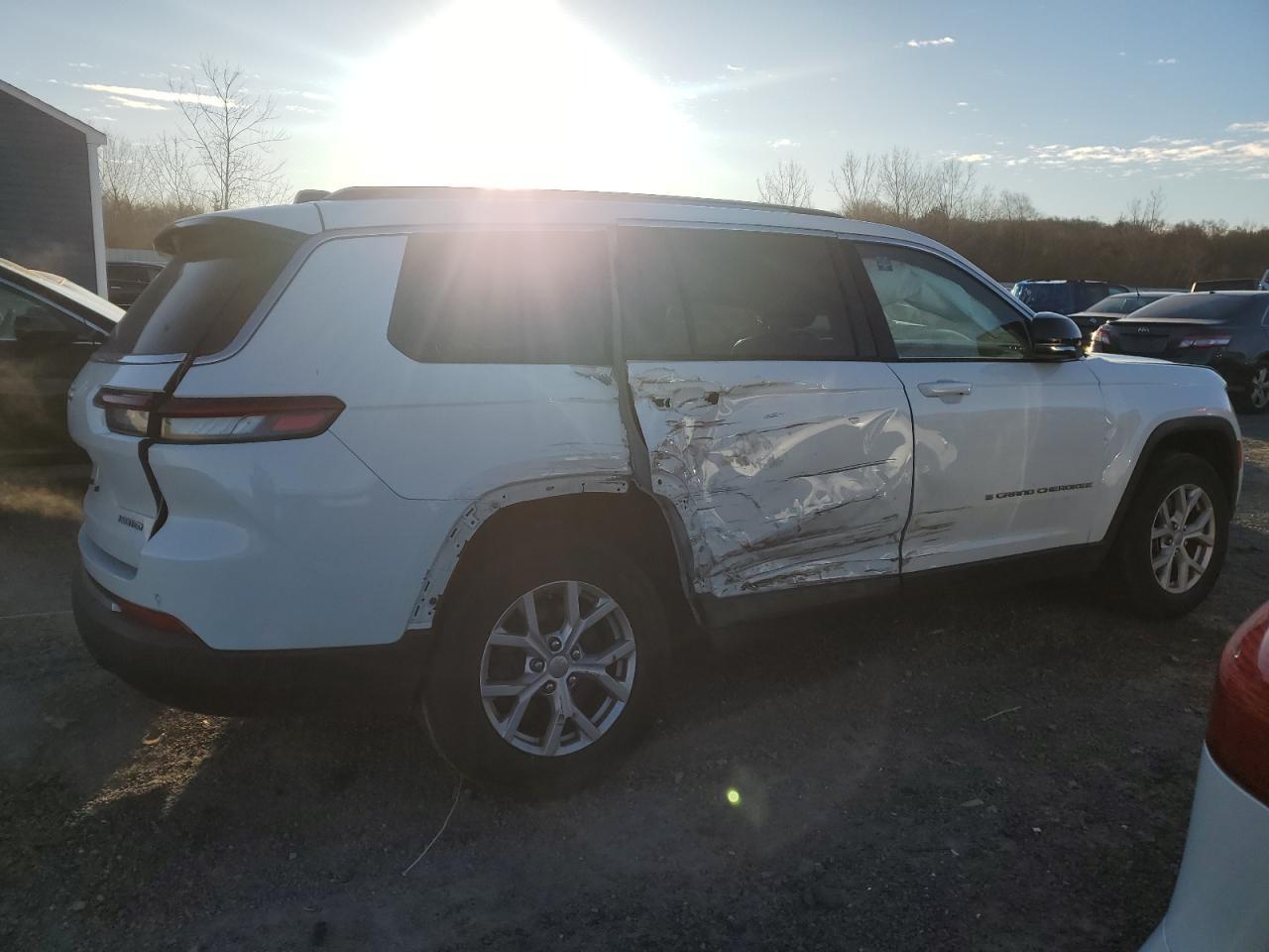2021 JEEP GRAND CHER - Image 3
