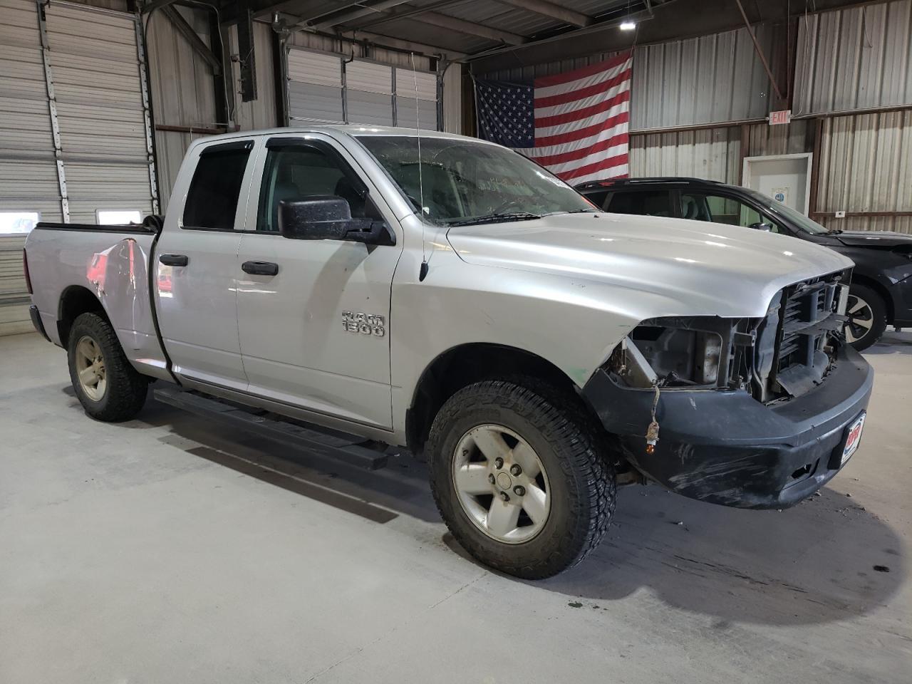 2015 RAM 1500 ST - Image 4