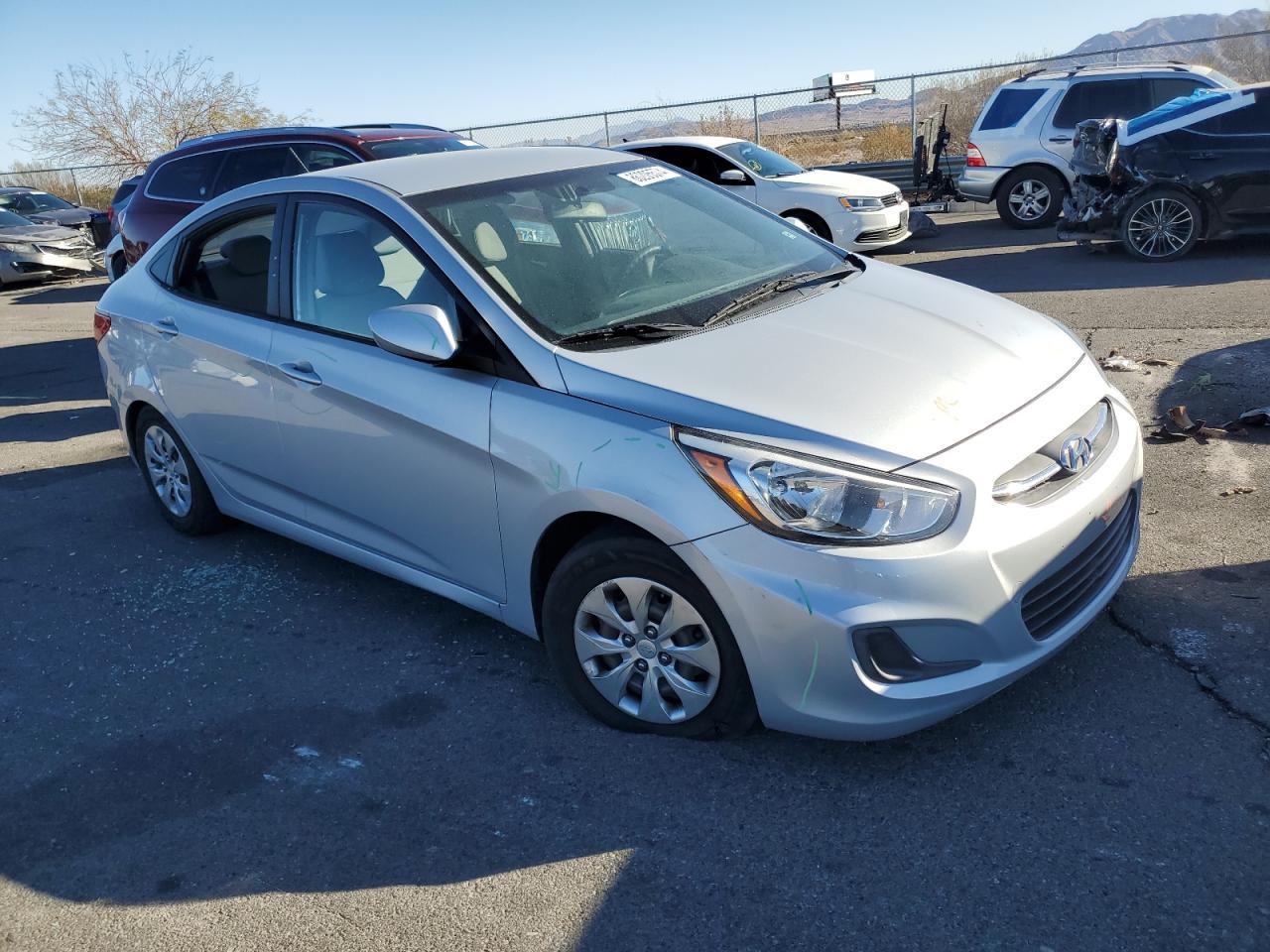 2017 HYUNDAI ACCENT SE - Image 4
