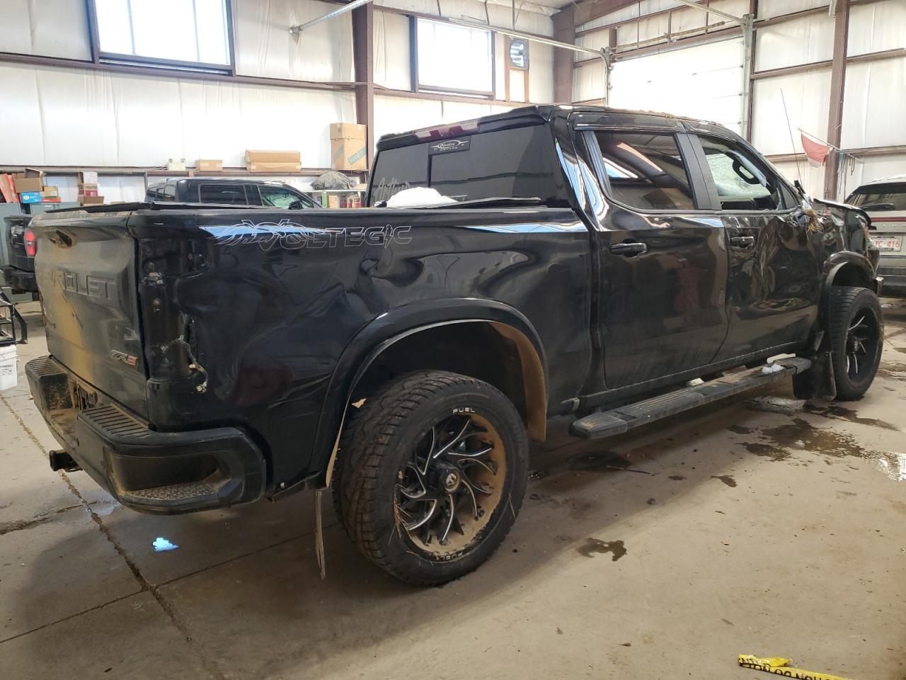 2023 CHEVROLET SILVERADO - Image 3