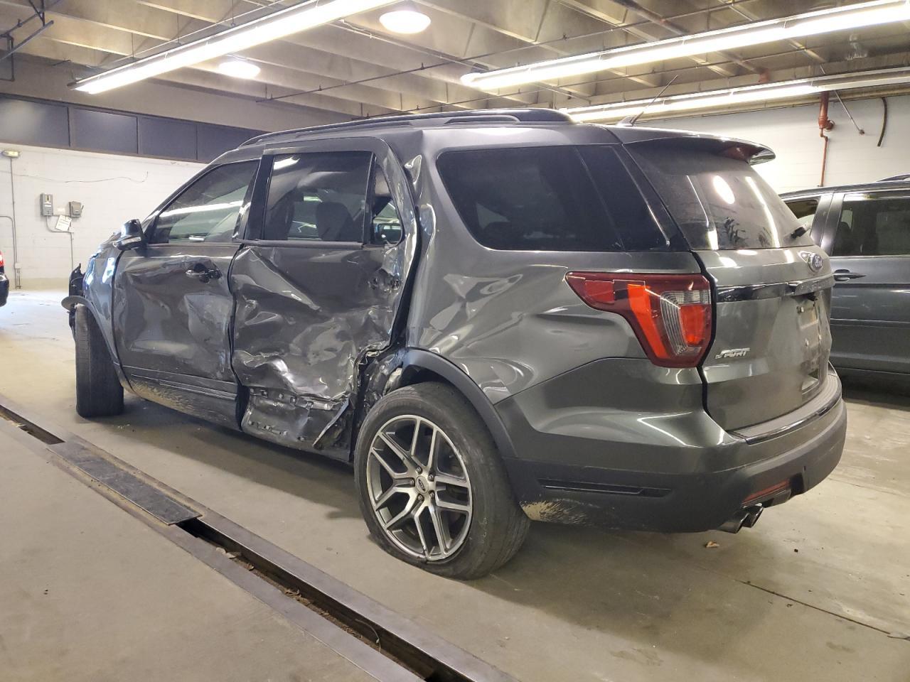 2018 FORD EXPLORER S - Фото 2