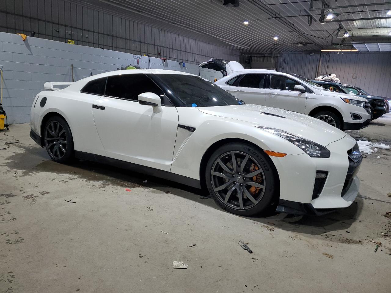 2020 NISSAN GT-R PURE - Фото 4