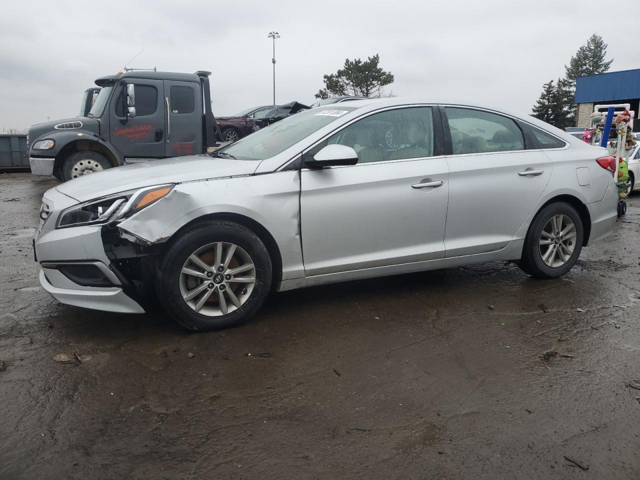 2017 HYUNDAI SONATA SE
