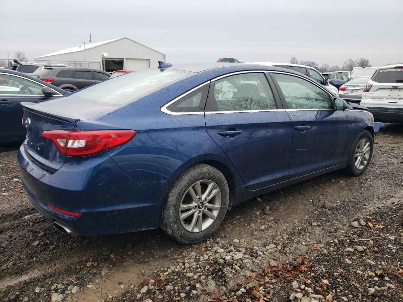 2017 HYUNDAI SONATA SE - Image 3