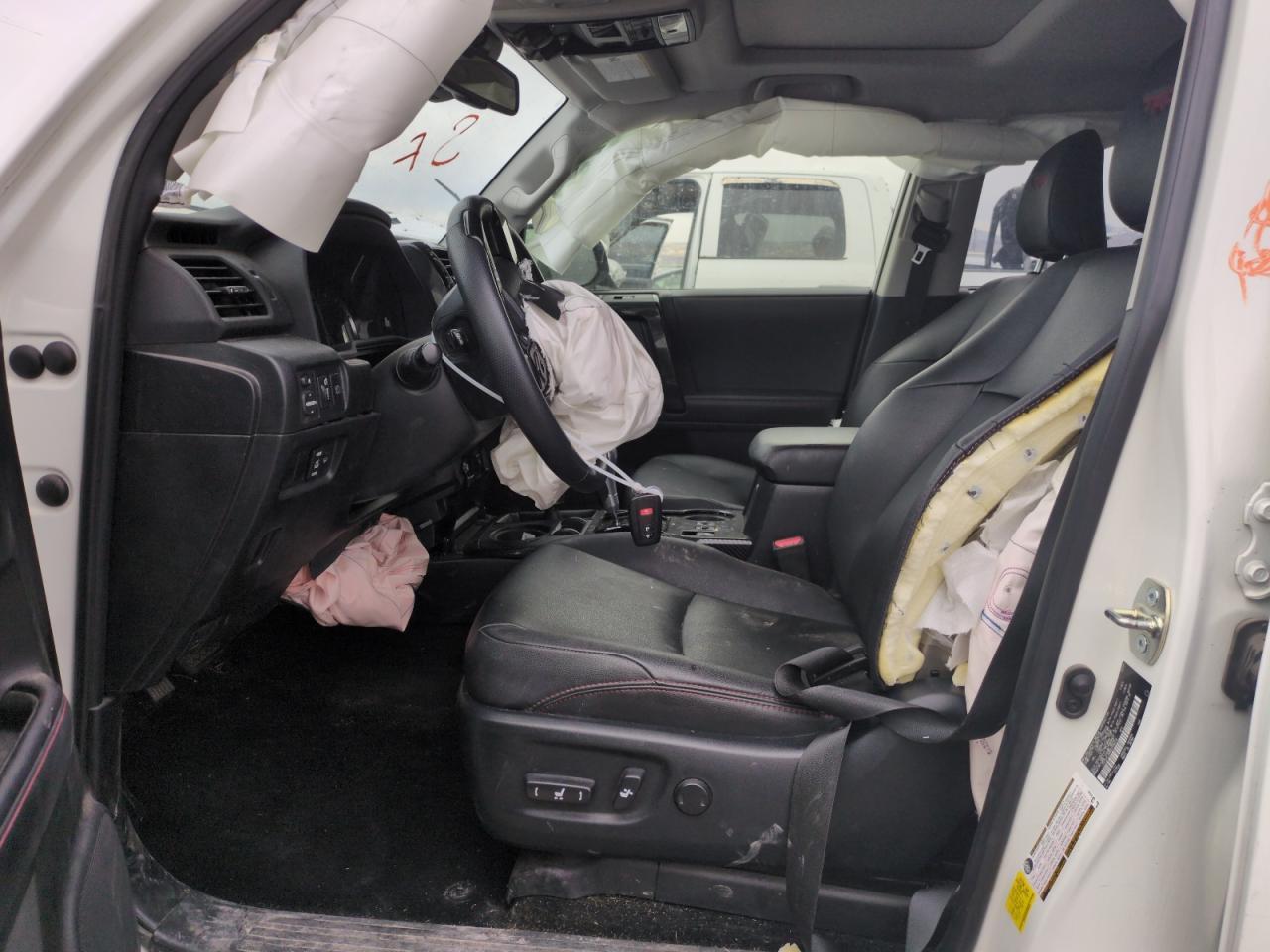2022 TOYOTA 4RUNNER SR - Image 7