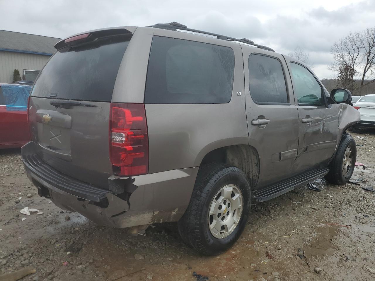 2011 CHEVROLET TAHOE K150 - Image 3