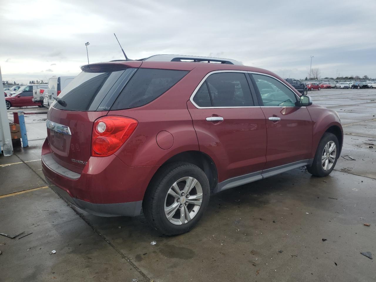 2011 CHEVROLET EQUINOX LT - Image 3