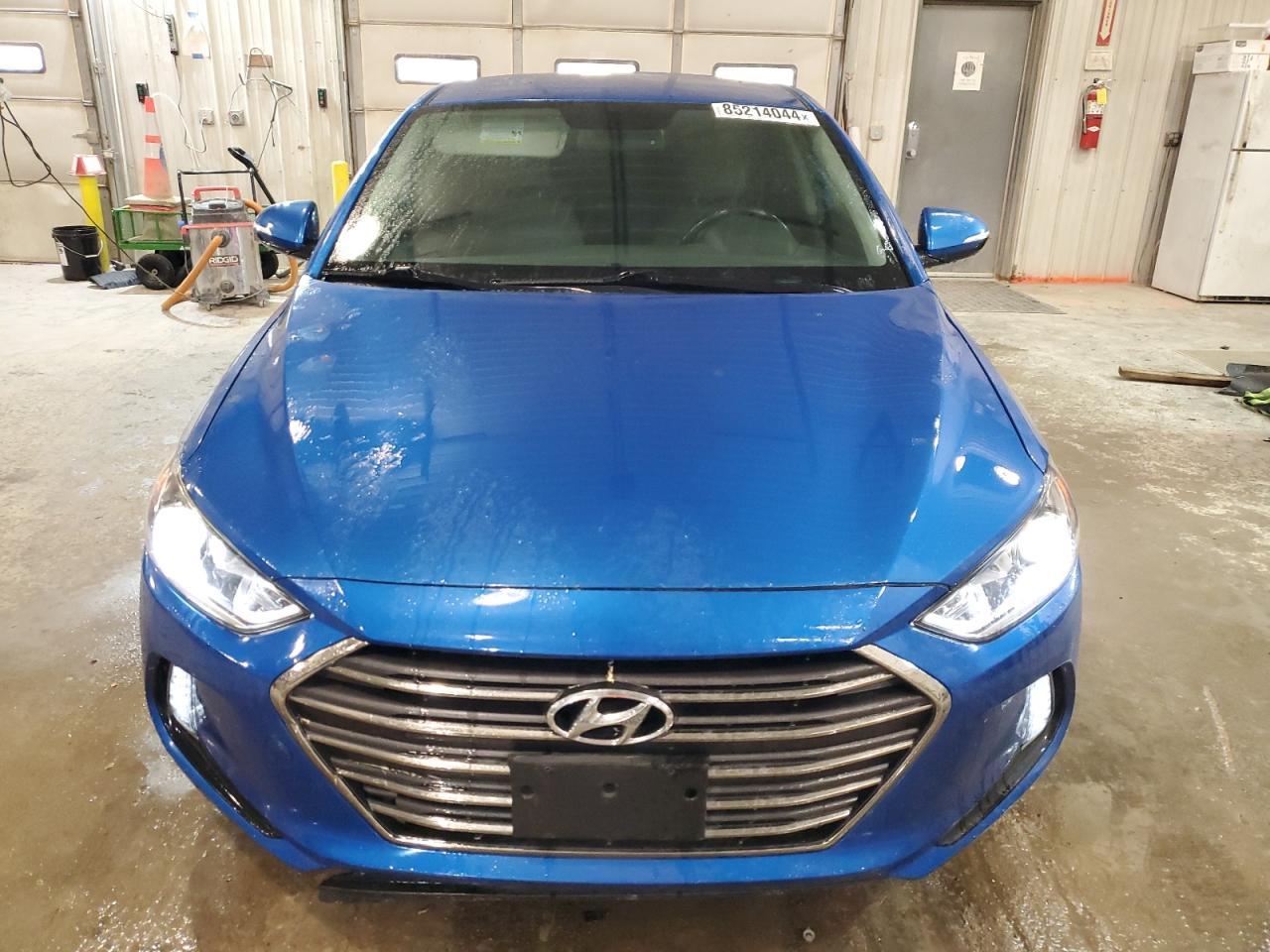 2018 HYUNDAI ELANTRA SE - Фото 5