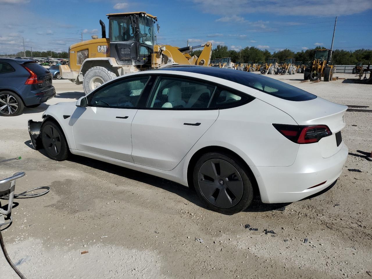 2021 TESLA MODEL 3 - Image 2
