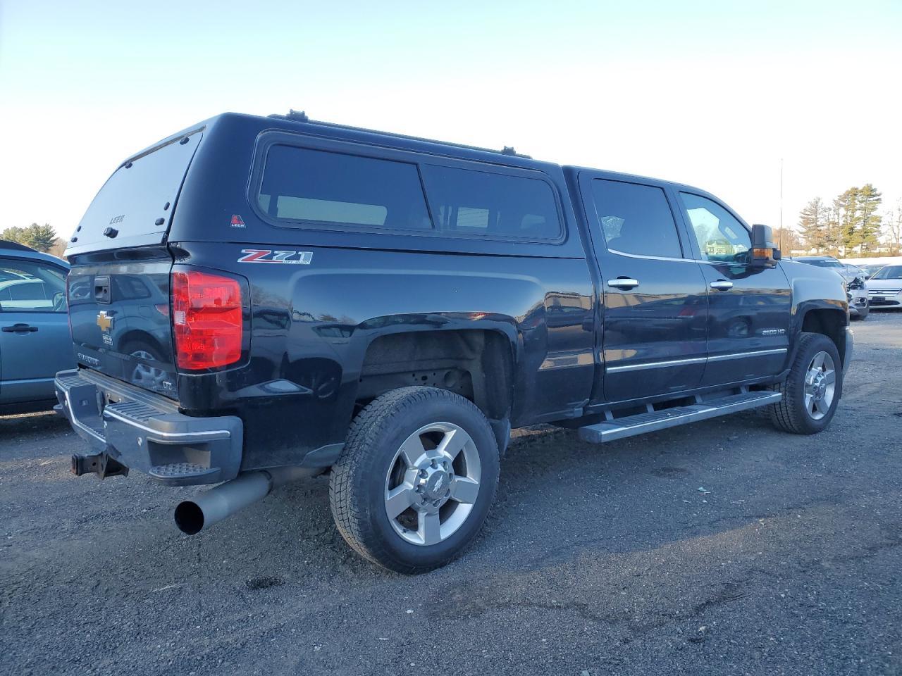 2016 CHEVROLET SILVERADO - Фото 3