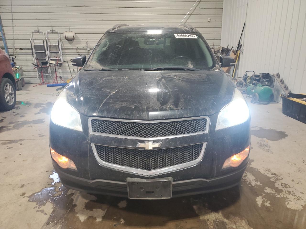 2011 CHEVROLET TRAVERSE L - Фото 5