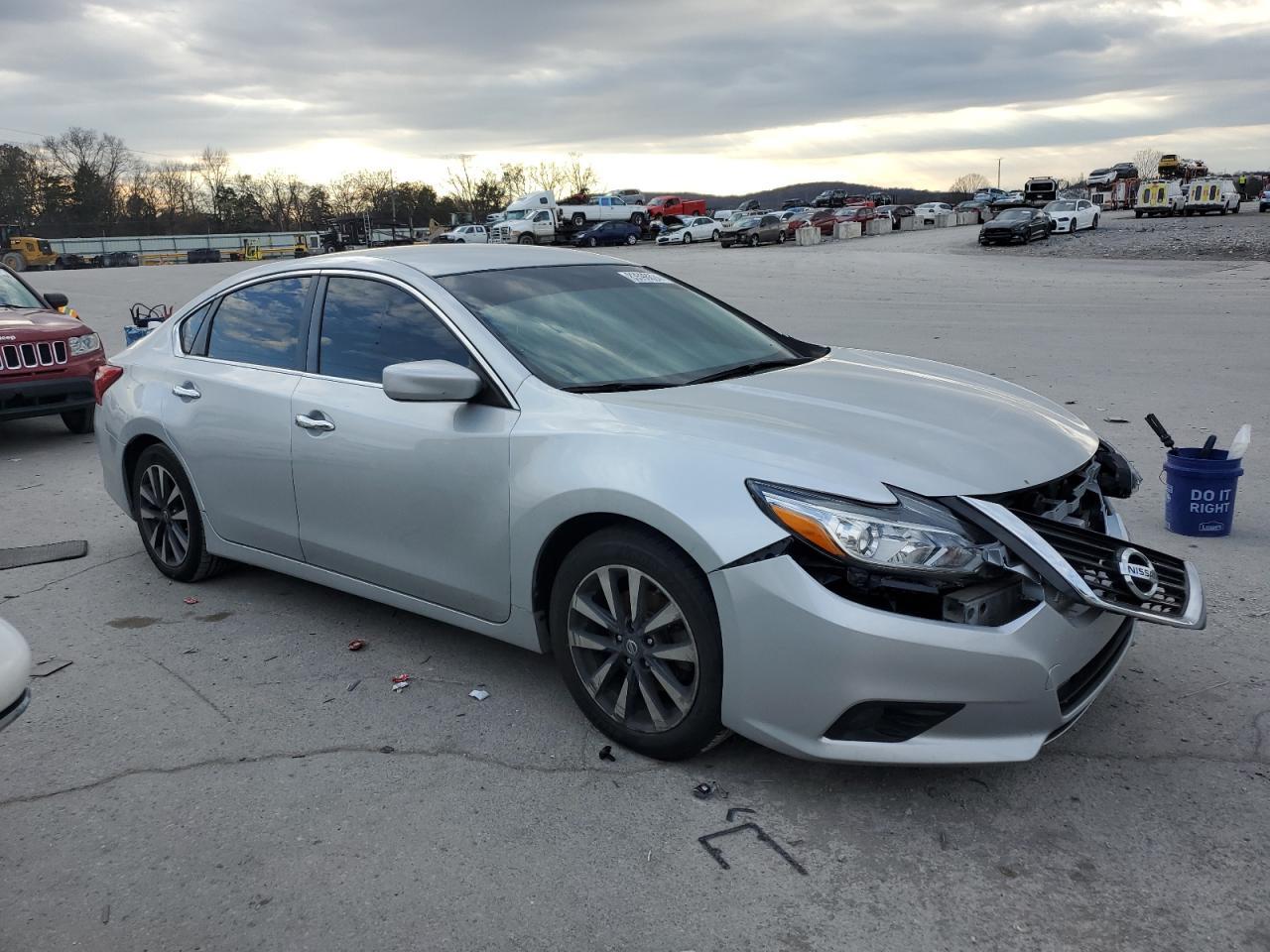2017 NISSAN ALTIMA 2.5 - Фото 4