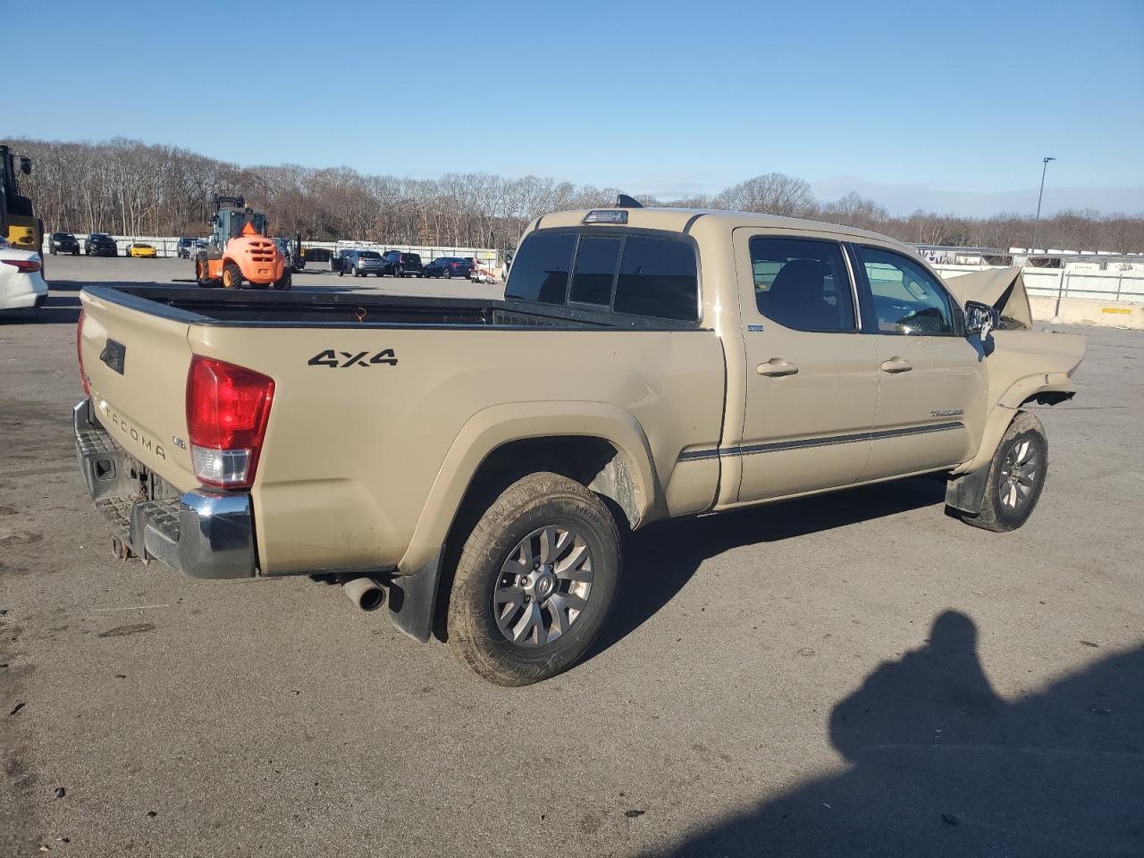 2017 TOYOTA TACOMA DOU - Фото 3