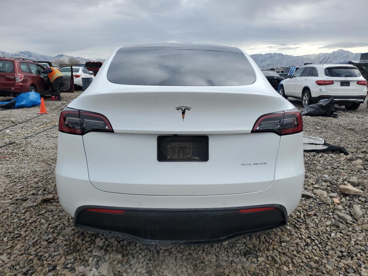 2023 TESLA MODEL Y - Image 6