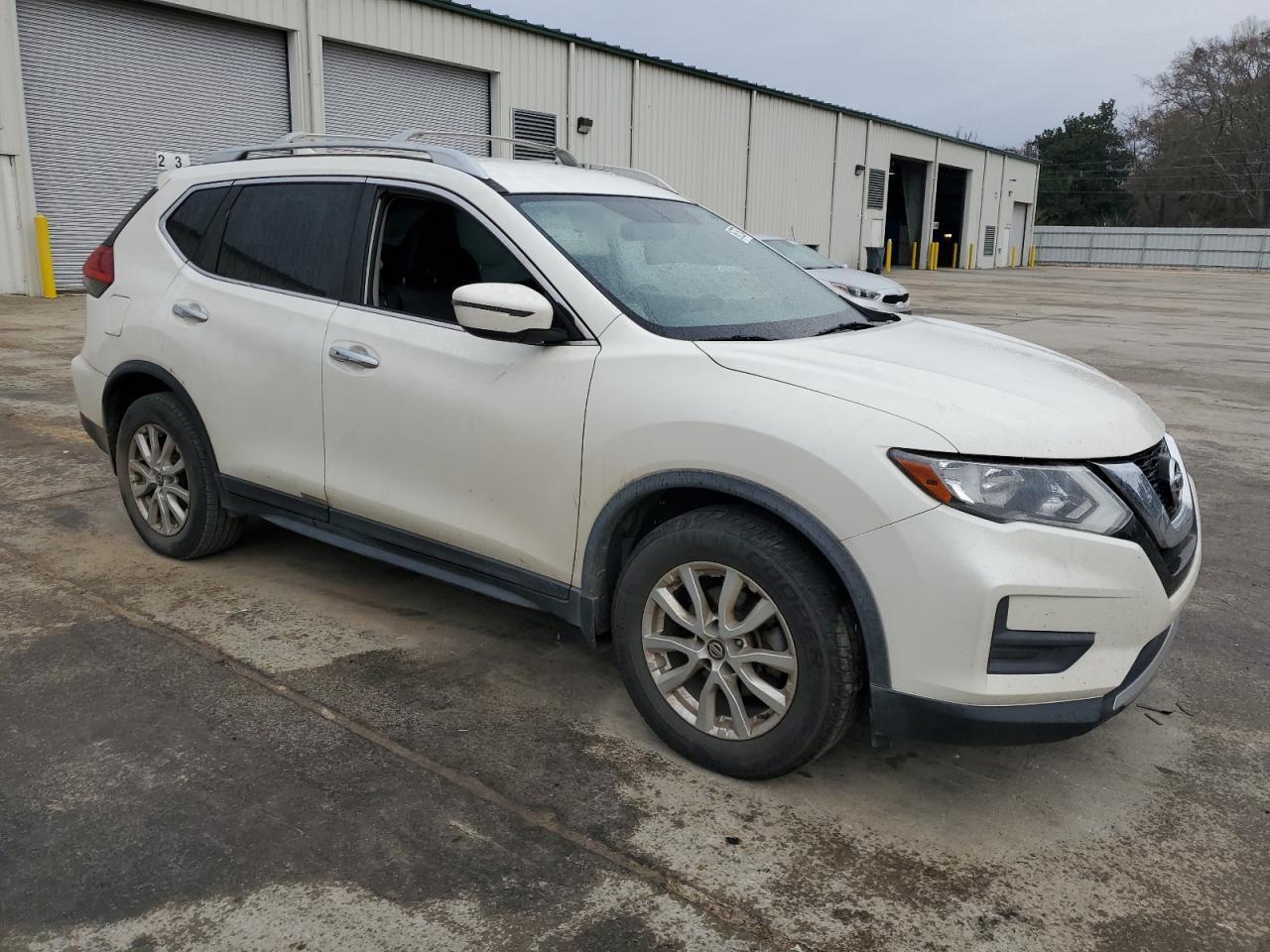 2017 NISSAN ROGUE S - Image 4