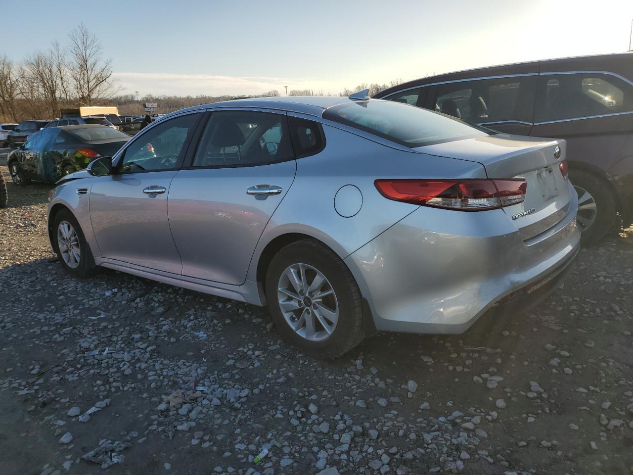 2016 KIA OPTIMA LX - Фото 2