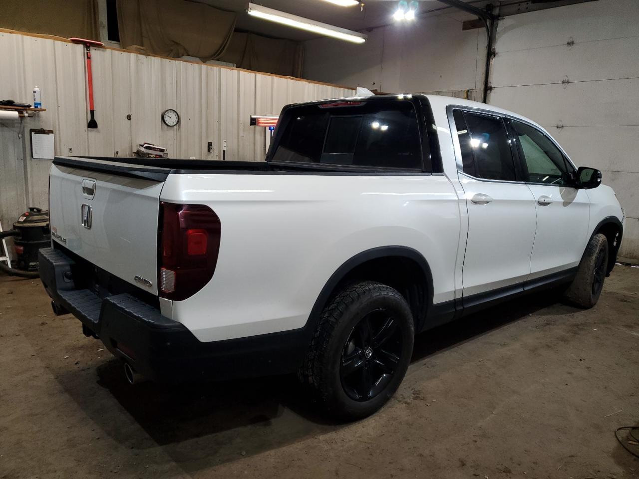 2022 HONDA RIDGELINE - Фото 3