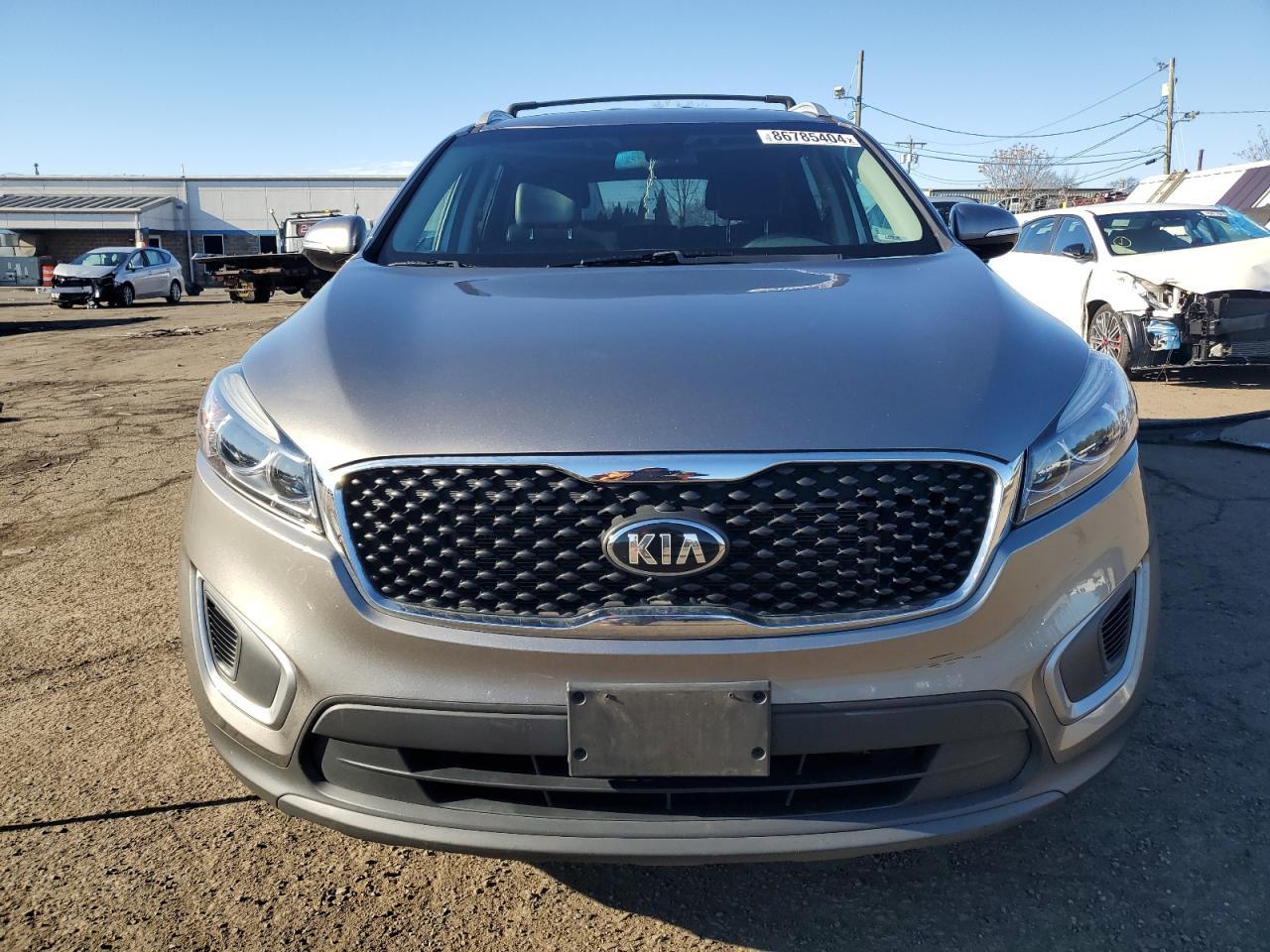 2017 KIA SORENTO LX - Фото 5
