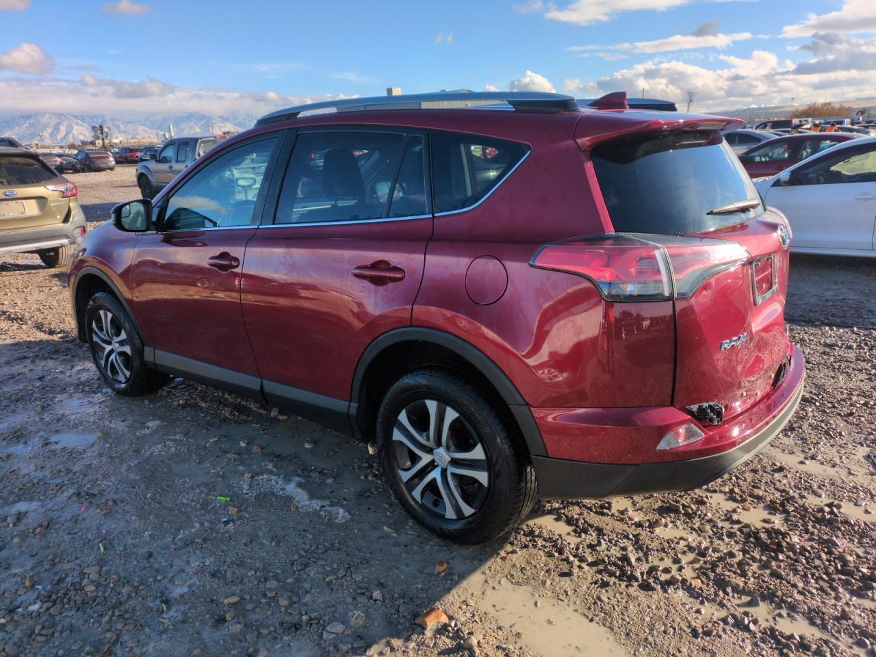 2018 TOYOTA RAV4 LE - Image 2