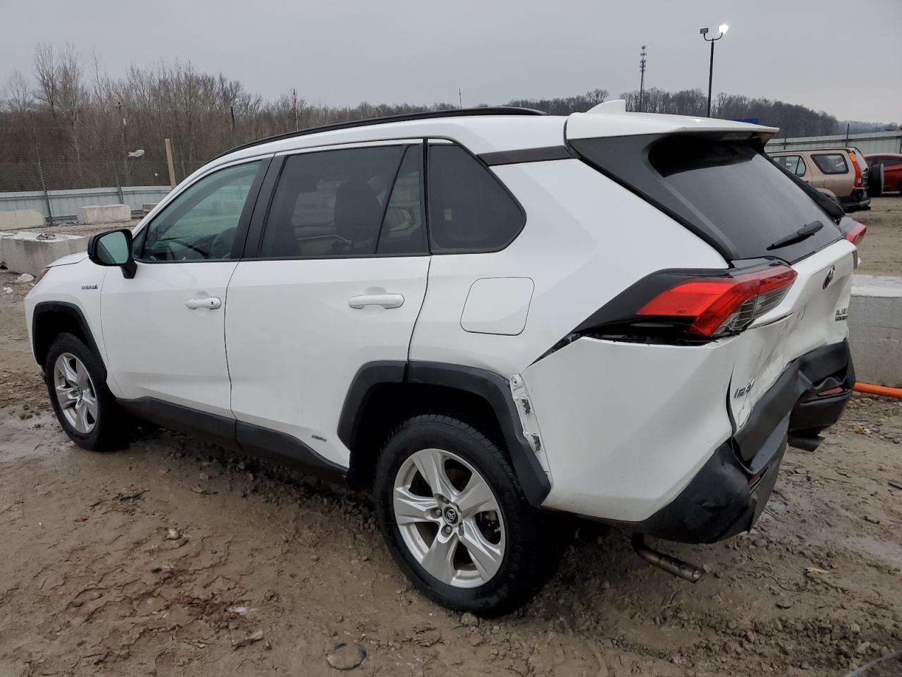 2021 TOYOTA RAV4 LE - Image 2