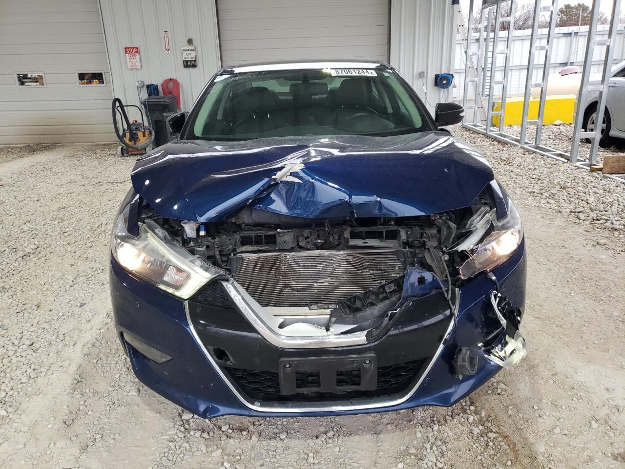 2017 NISSAN MAXIMA 3.5 - Фото 5
