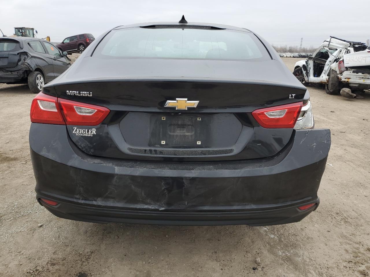 2017 CHEVROLET MALIBU LT - Фото 6