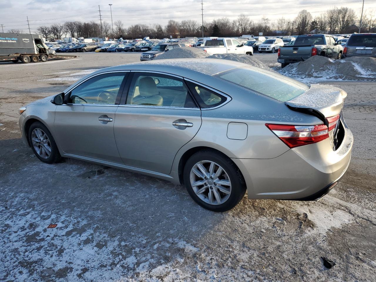 2014 TOYOTA AVALON BAS - Image 2