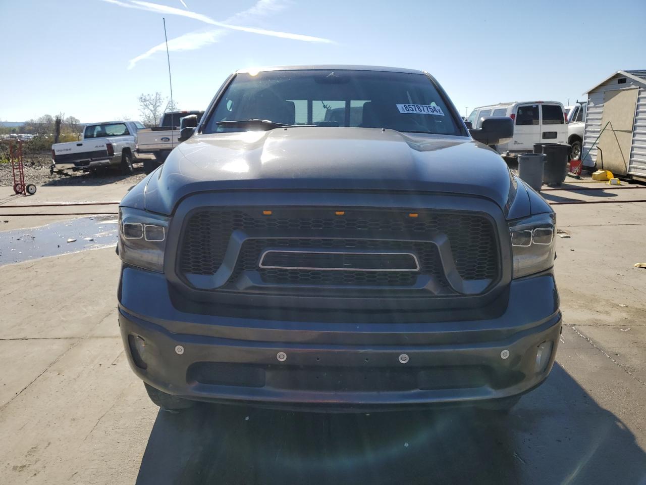 2015 RAM 1500 SLT - Image 5