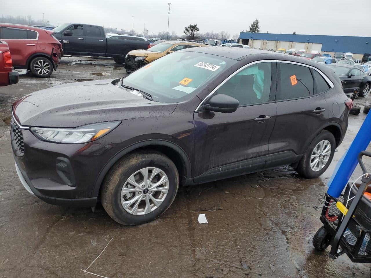 2023 FORD ESCAPE ACT