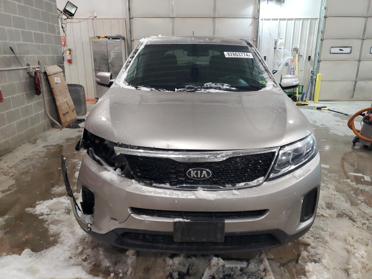 2014 KIA SORENTO LX - Фото 5