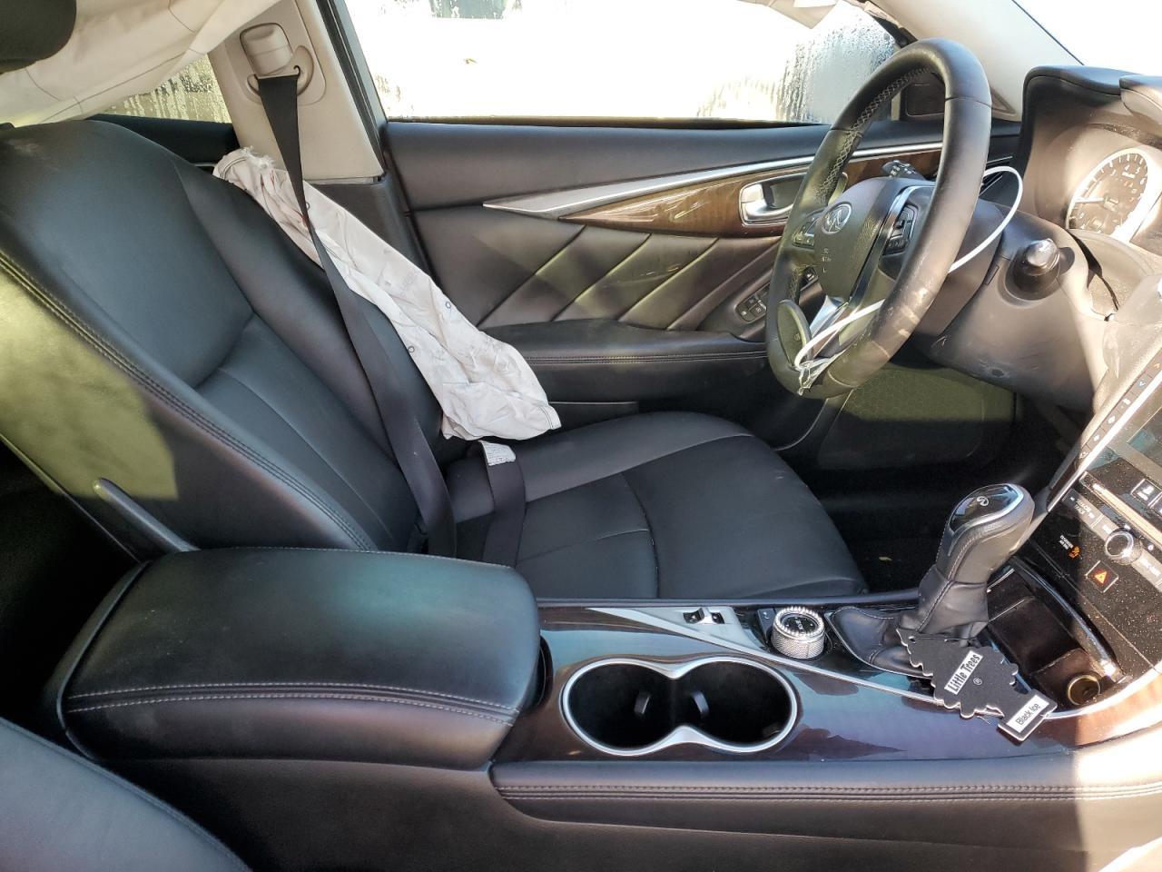 2018 INFINITI Q50 LUXE - Фото 7