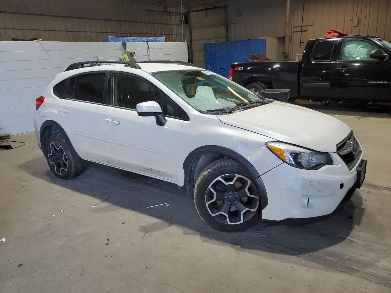 2015 SUBARU XV CROSSTR - Image 4