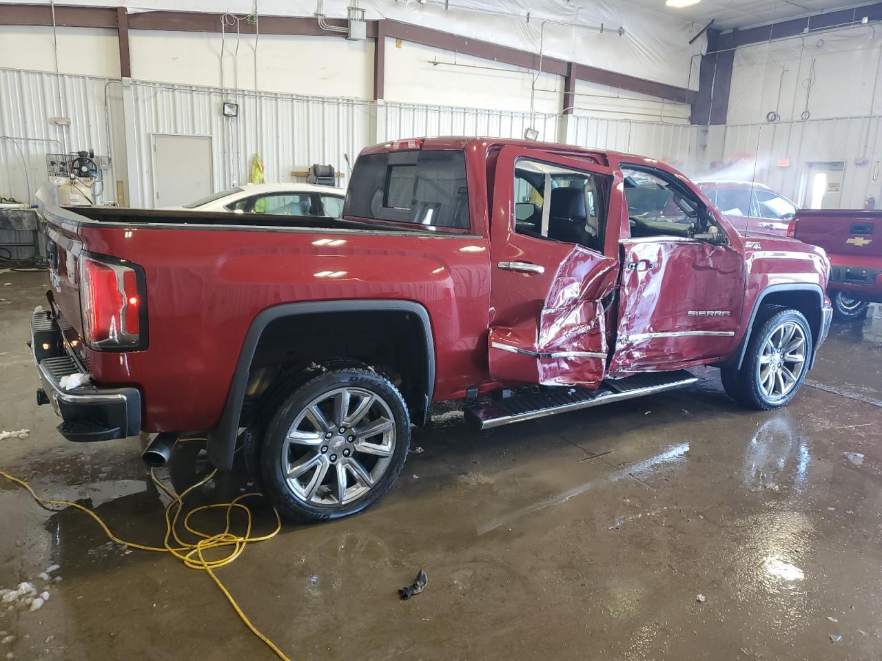 2018 GMC SIERRA K15 - Image 3