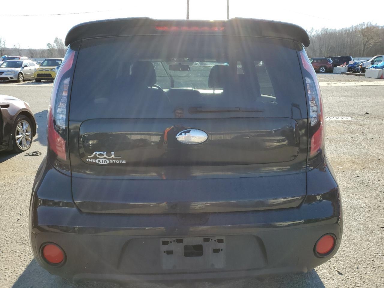 2017 KIA SOUL - Фото 6