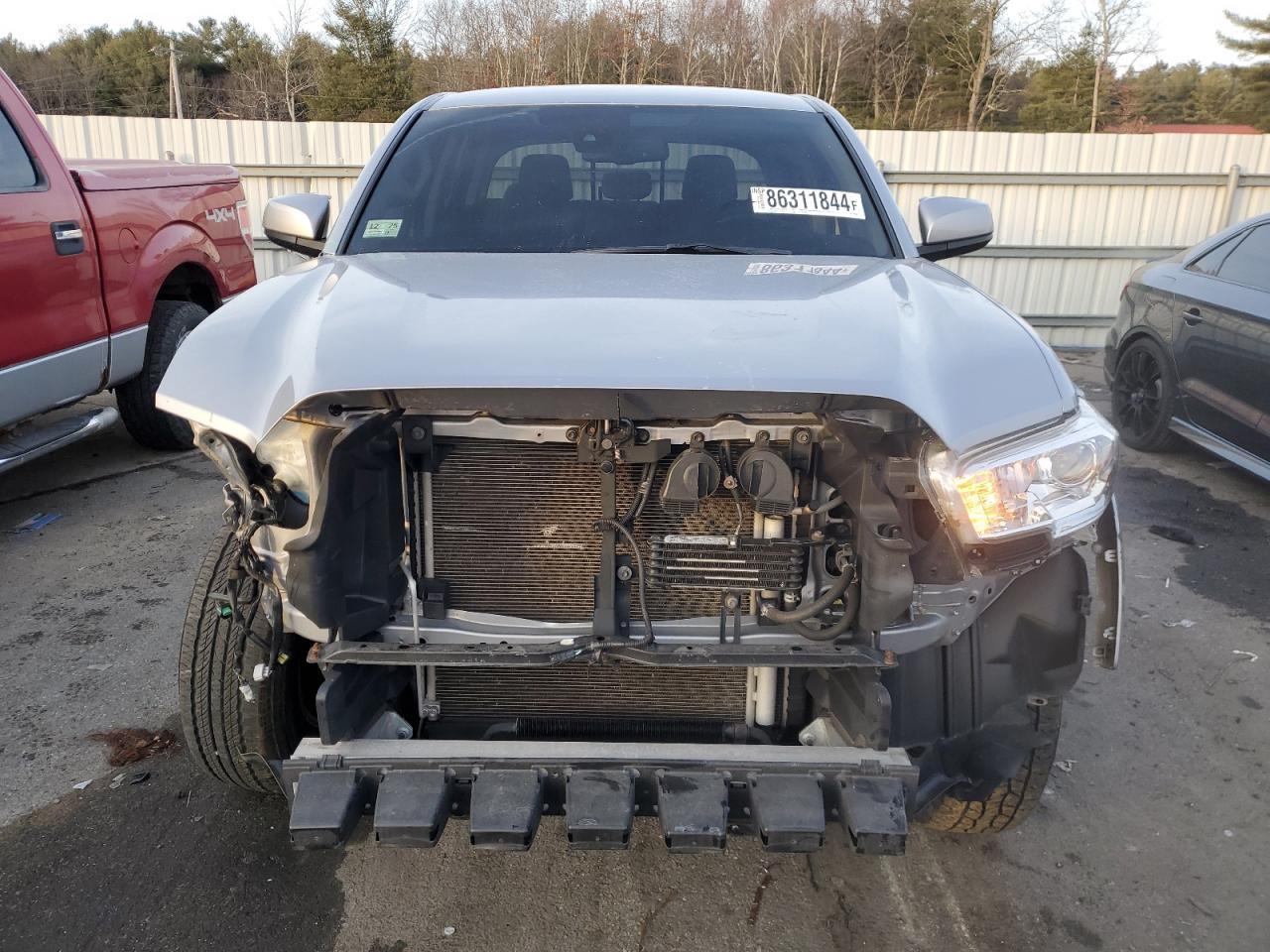2019 TOYOTA TACOMA DOU - Фото 5