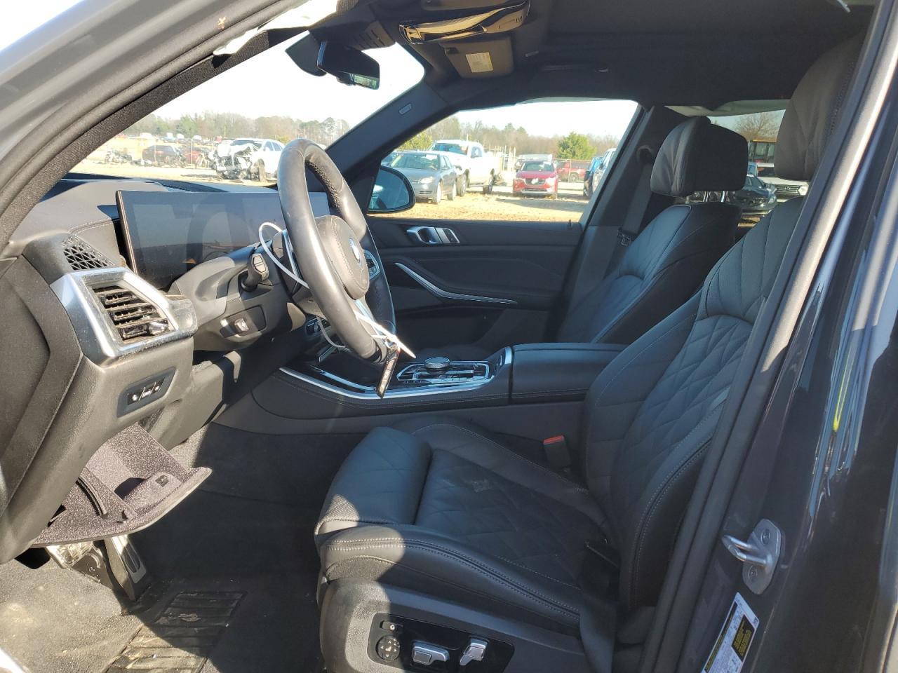 2024 BMW X5 XDRIVE5 - Image 7